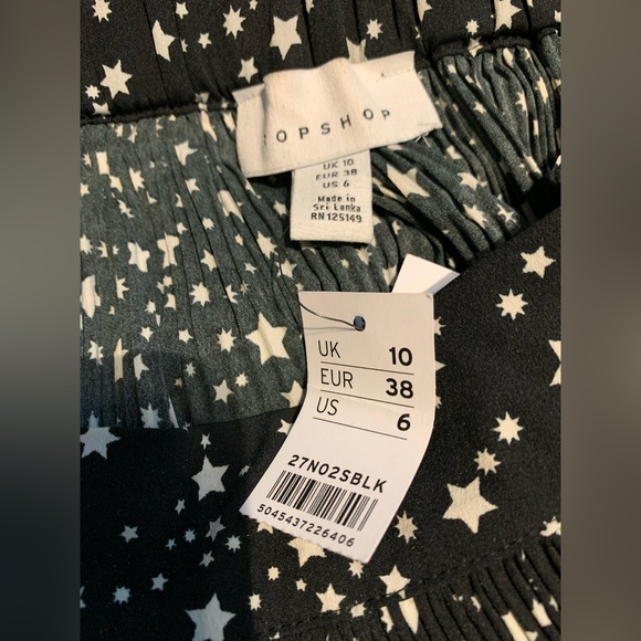 TOPSHOP Tie Star ⭐️ Pleated Skirt - Picture 9 of 9